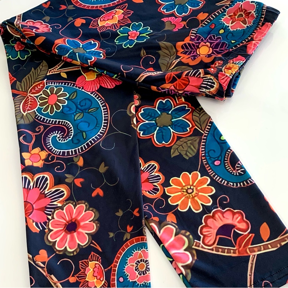 Colorful Fall Floral Leggings - Picture 3 of 3